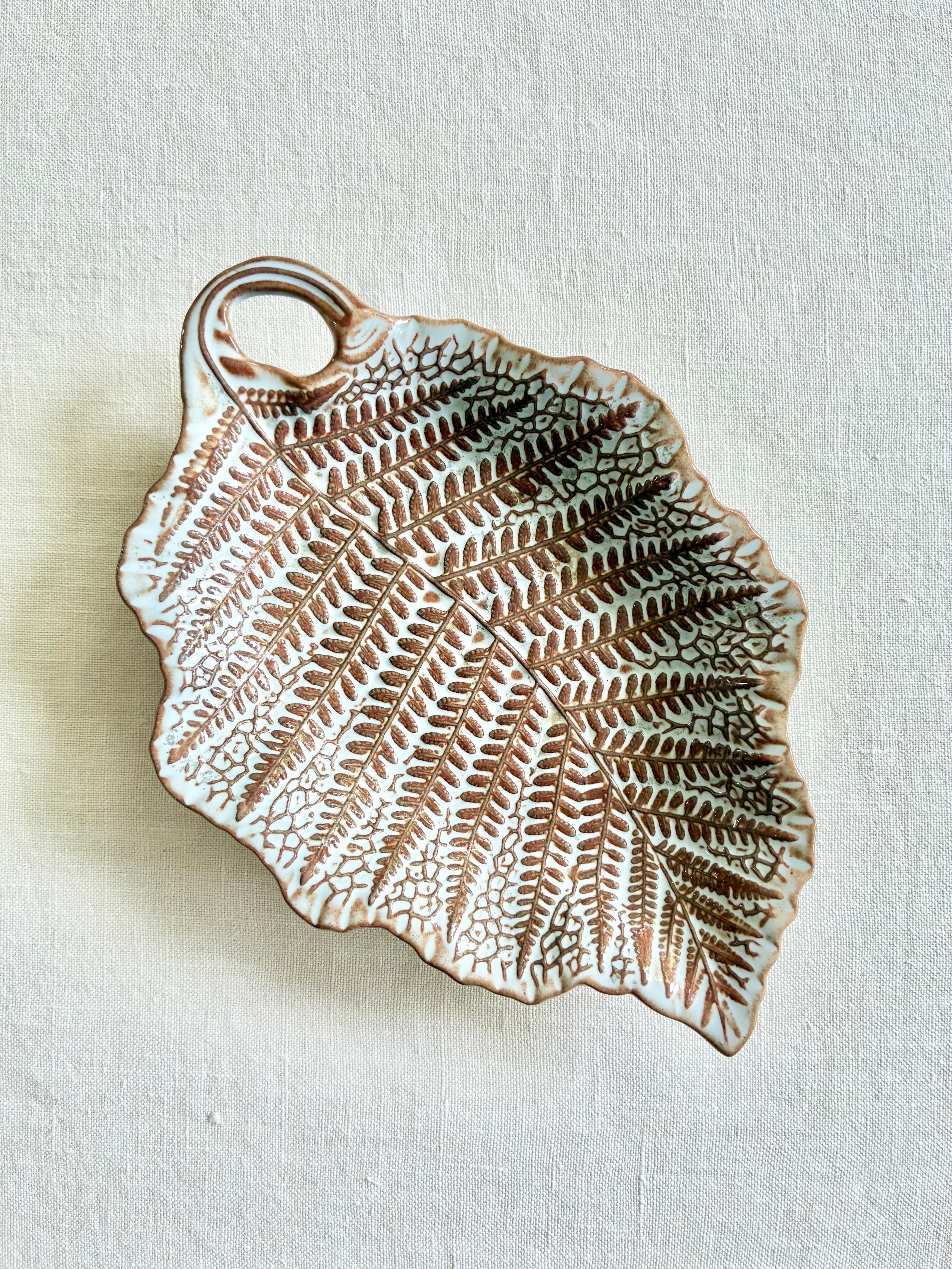 Historic Wedgwood Norman Wilson Fern Dish