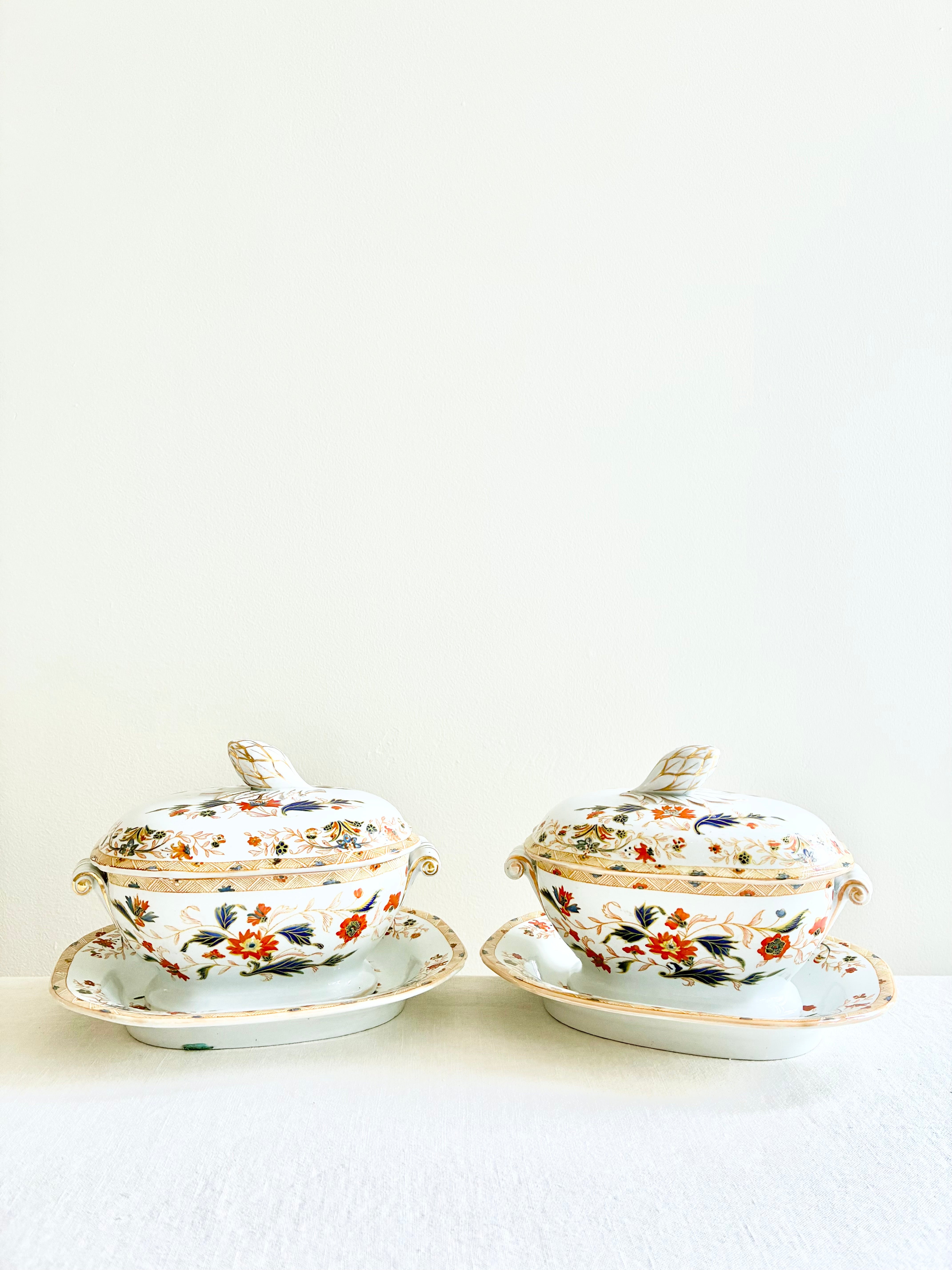 Historic Pair of Wedgwood Imari Sauce Tureens