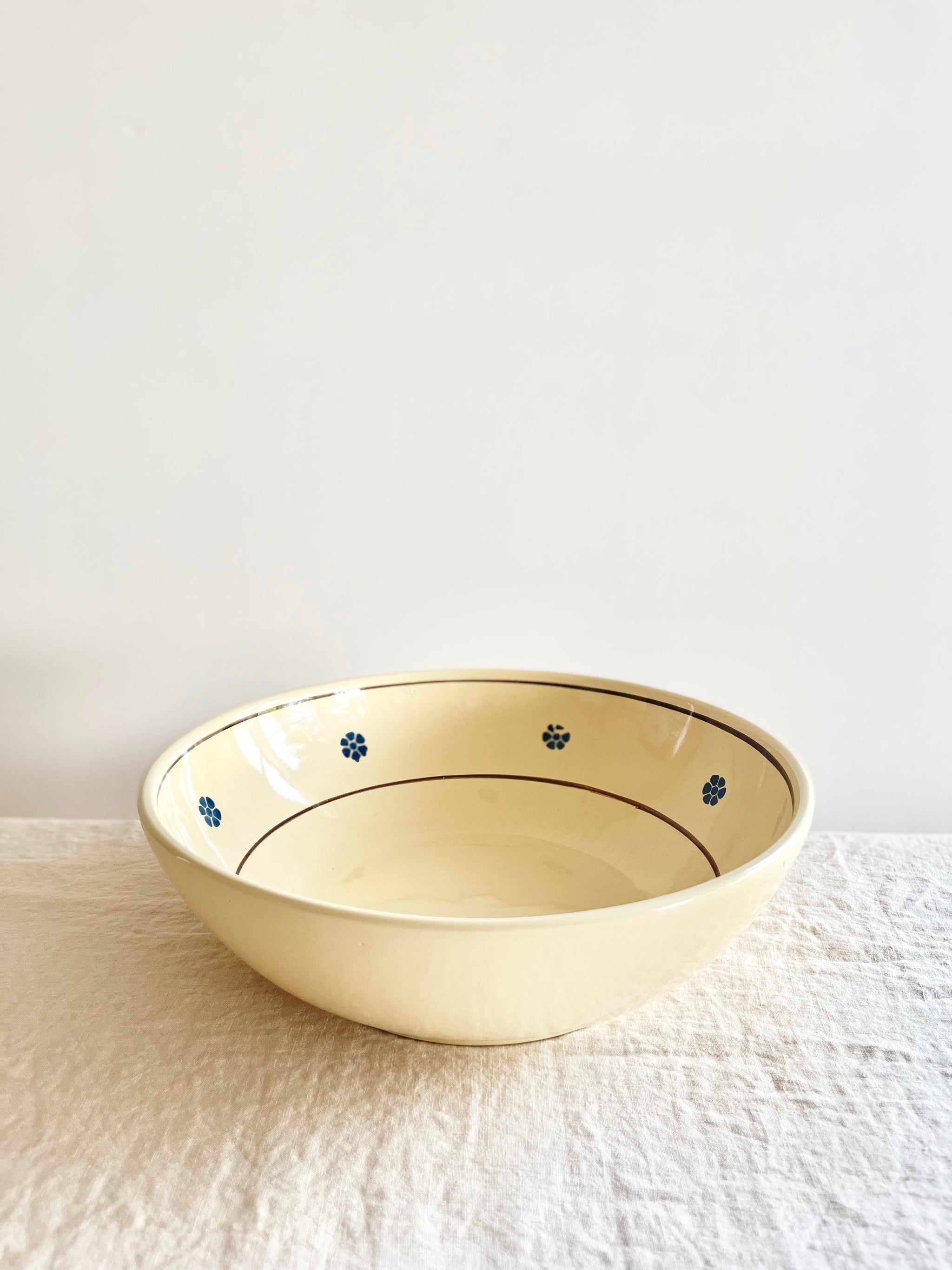 PRE-ORDER- Rigo e Stella Serving Bowl - Classic 13"