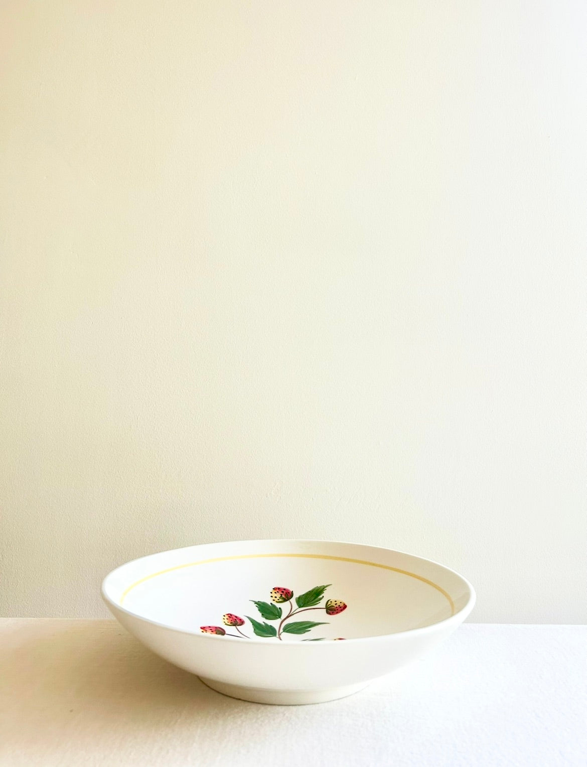 Sweet Berry Serving Bowl