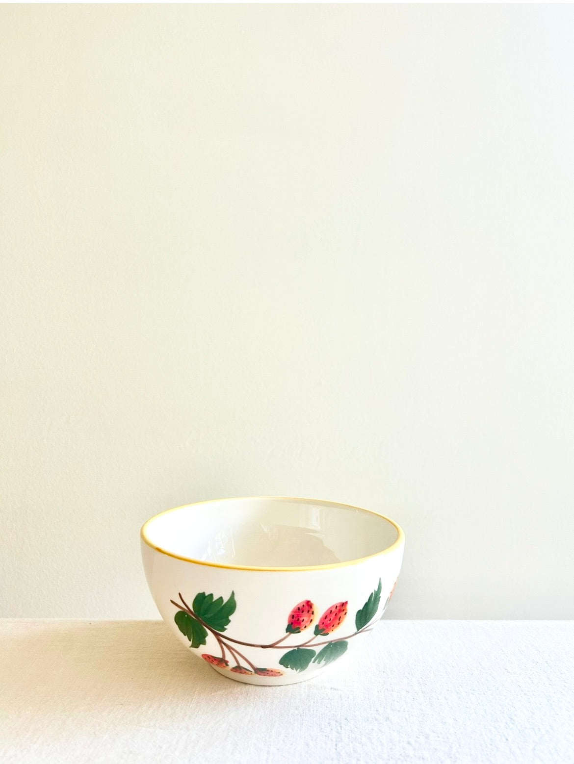 Sweet Berry Soup Bowl ~ S/4