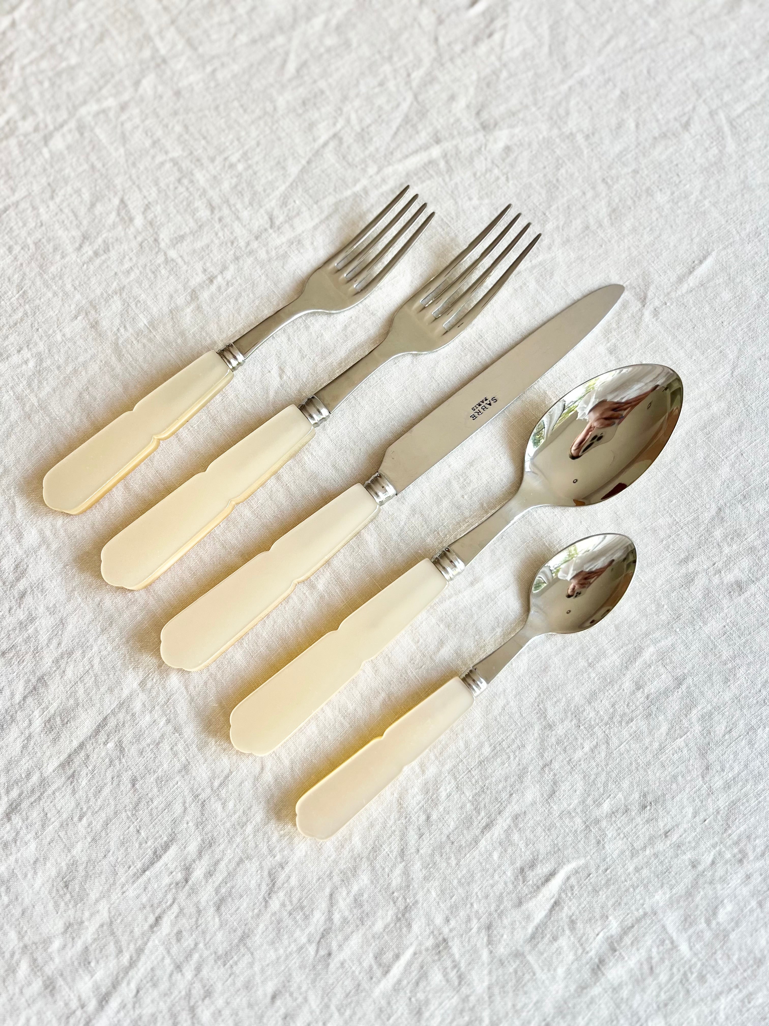 Gustave Pearl Flatware - 5 piece set