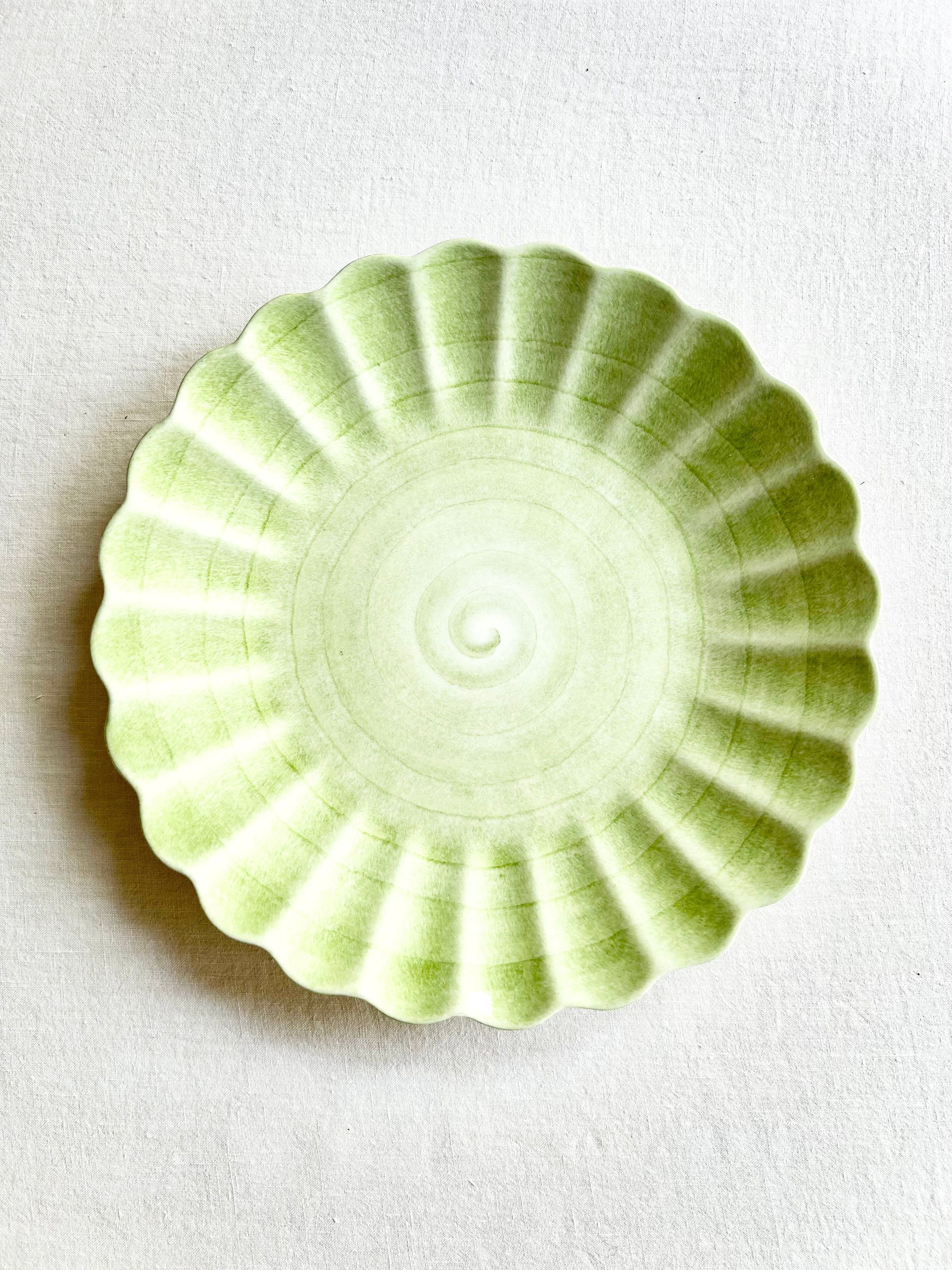 PRE-ORDER - Oyster Dinnerware - Spring Green S/4