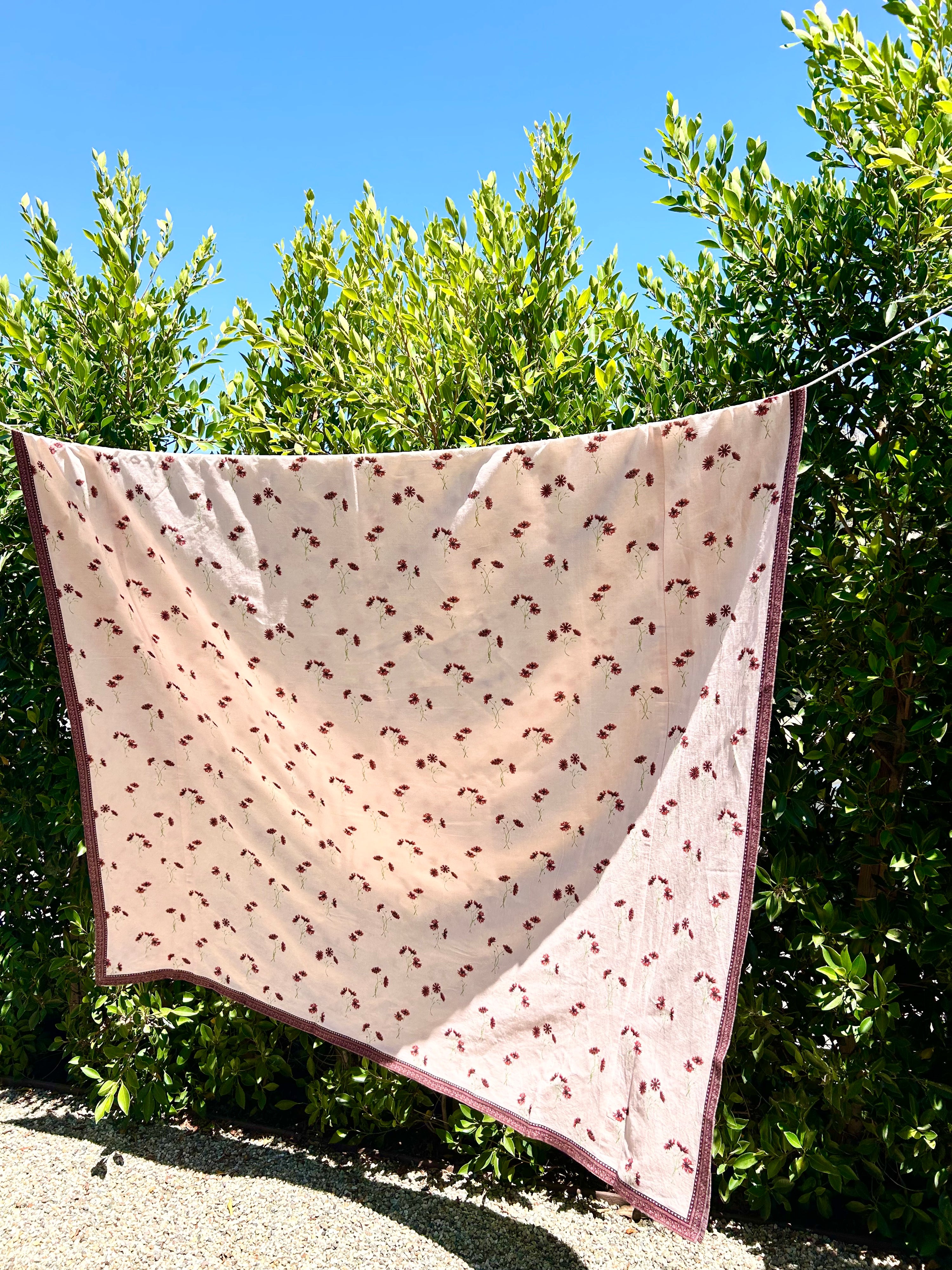 Louisa Cornflower Tablecloth - Burgundy