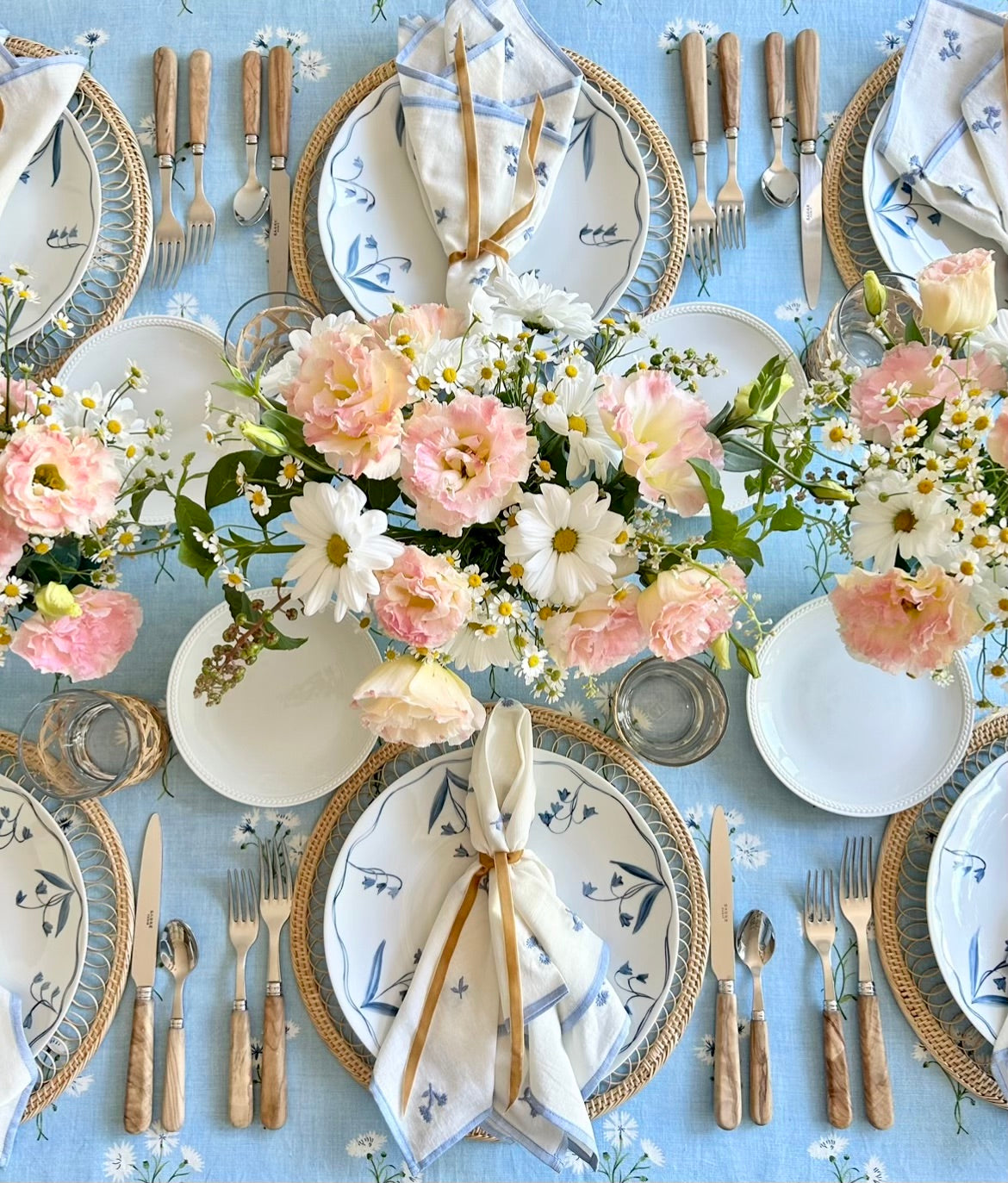 Louisa Cornflower Tablecloth - Delphinium