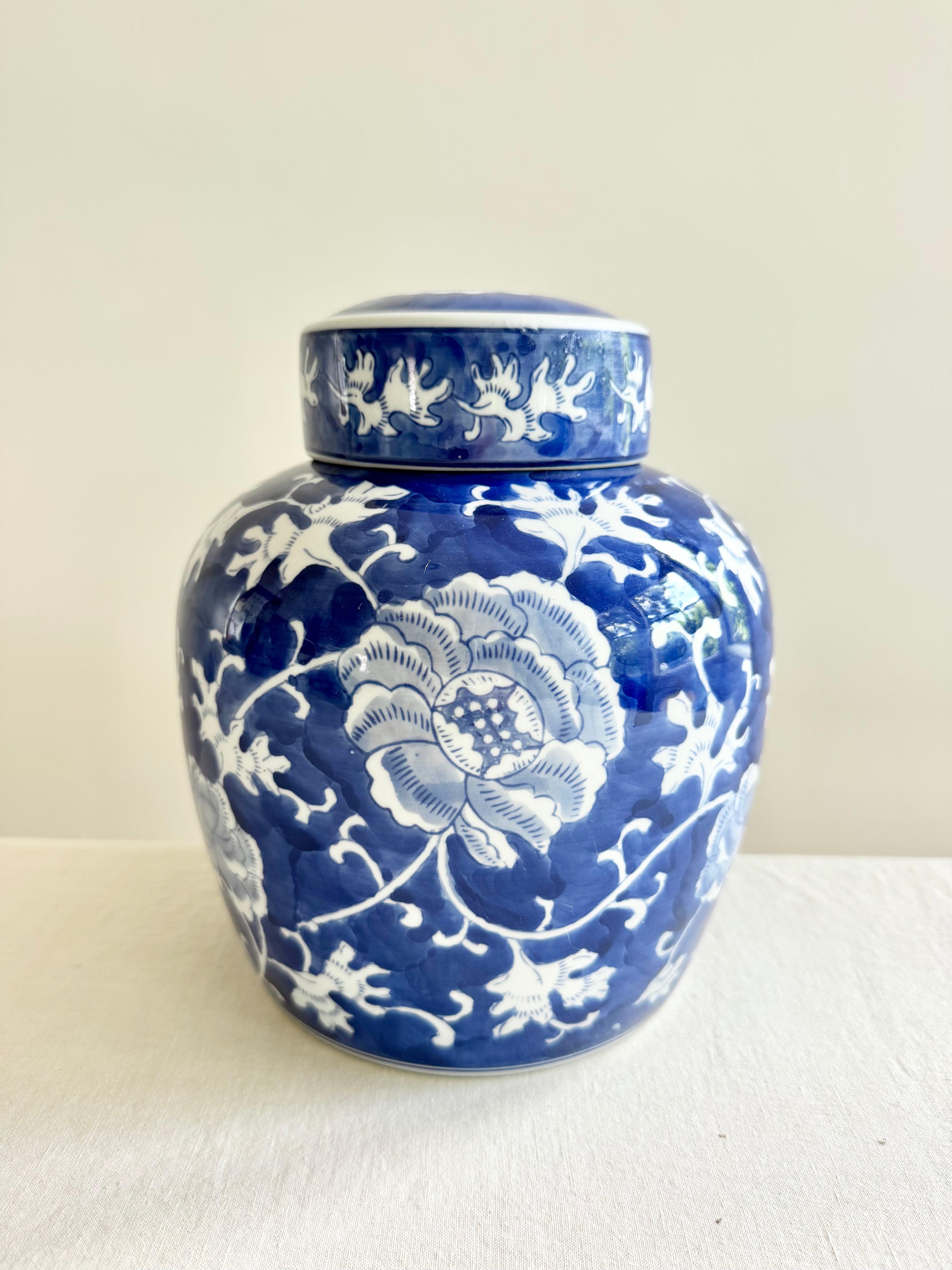 Chinoiserie Lotus Lidded Jar