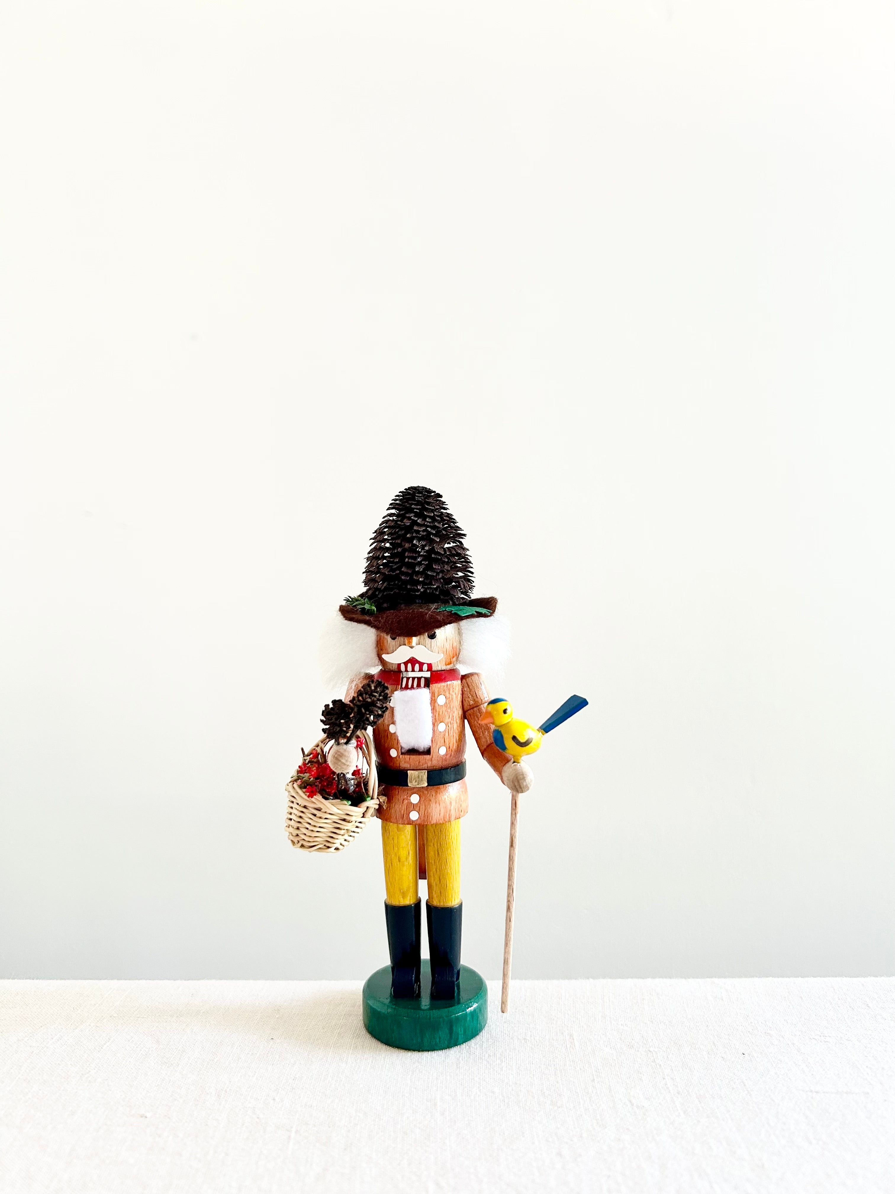 Mini Nutcracker - Mr. Pinecone