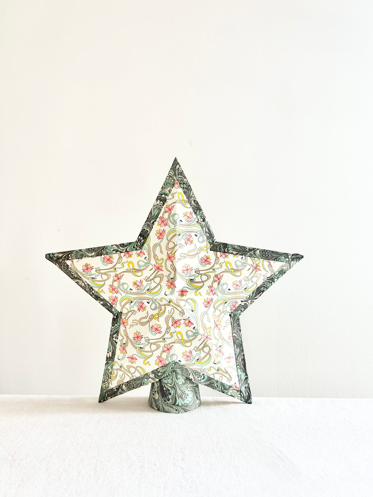 Folk Tree-Topper - 14" - Nouveau
