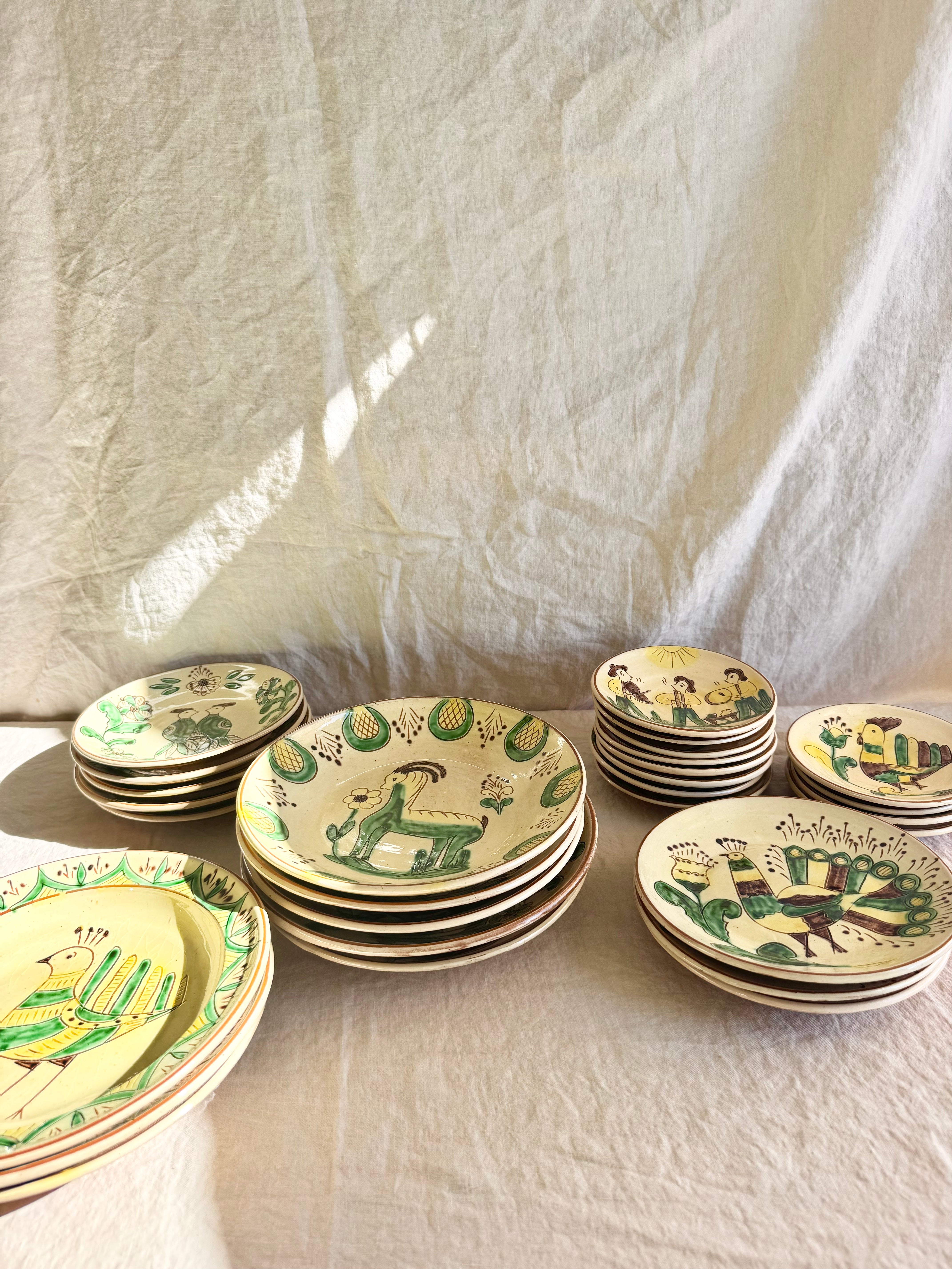 Bukowina Romanian Dinner Plates S/4