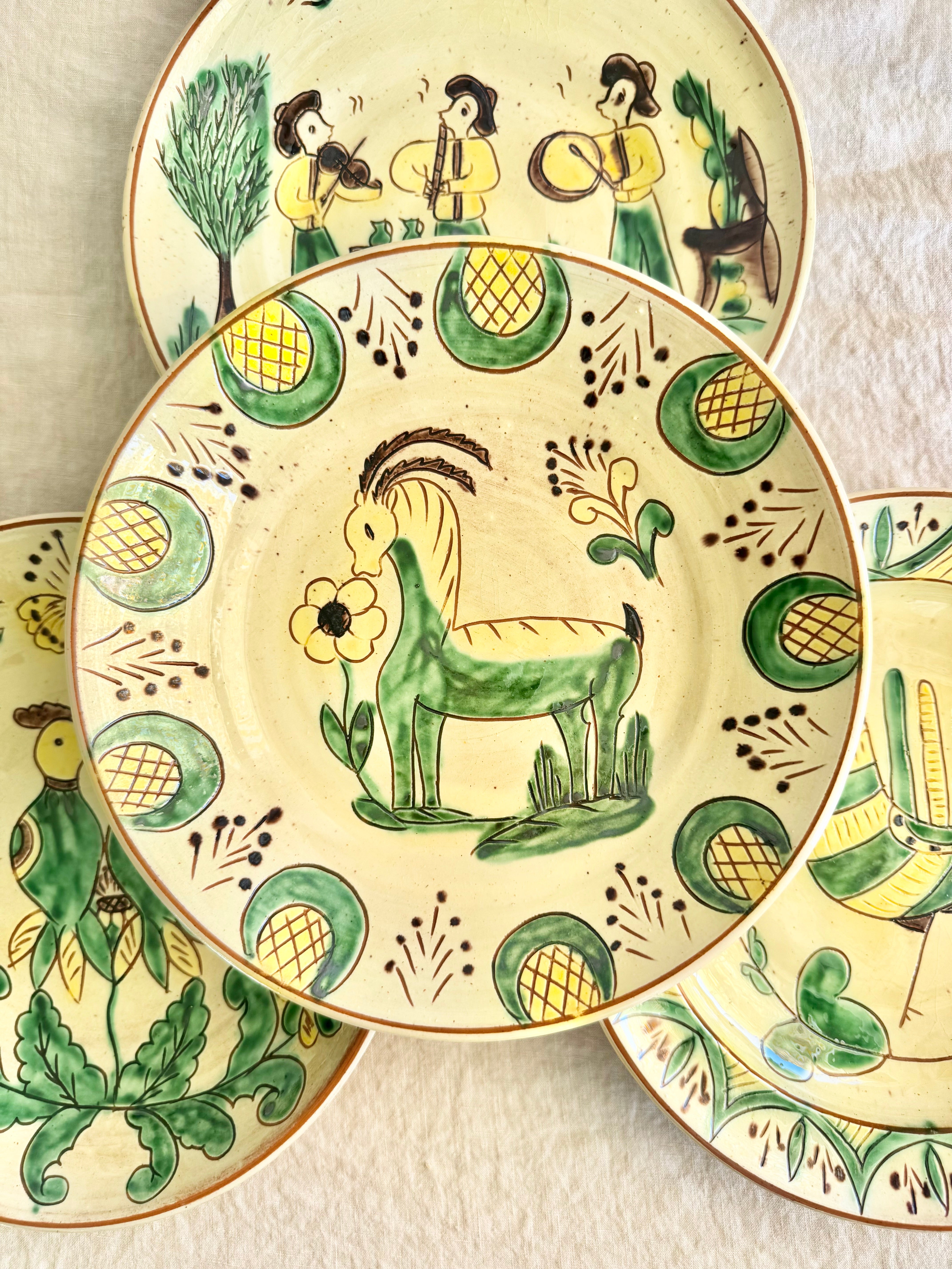 Bukowina Romanian Dinner Plates S/4