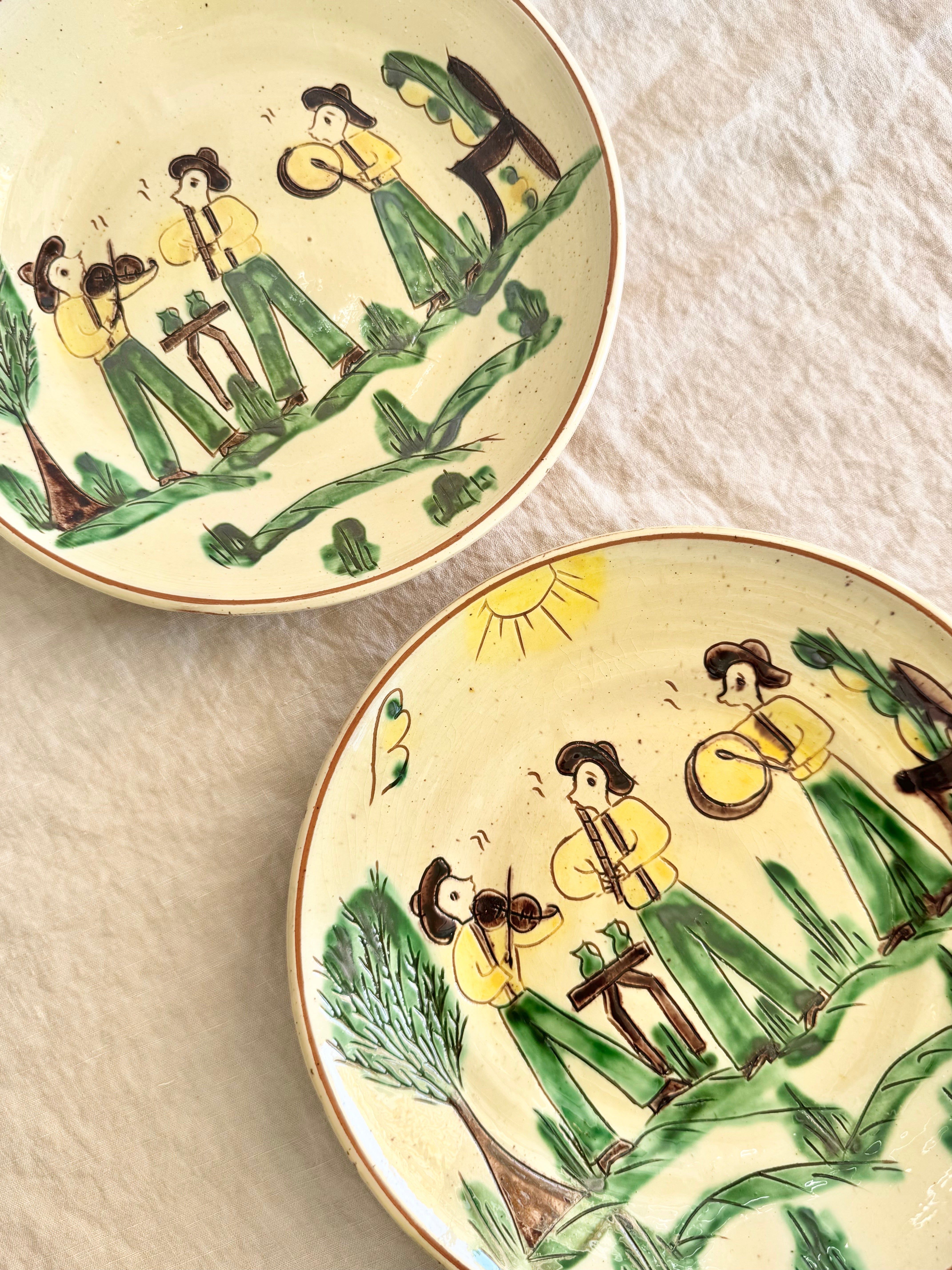 Bukowina Romanian Musician Dinner Plates S/2