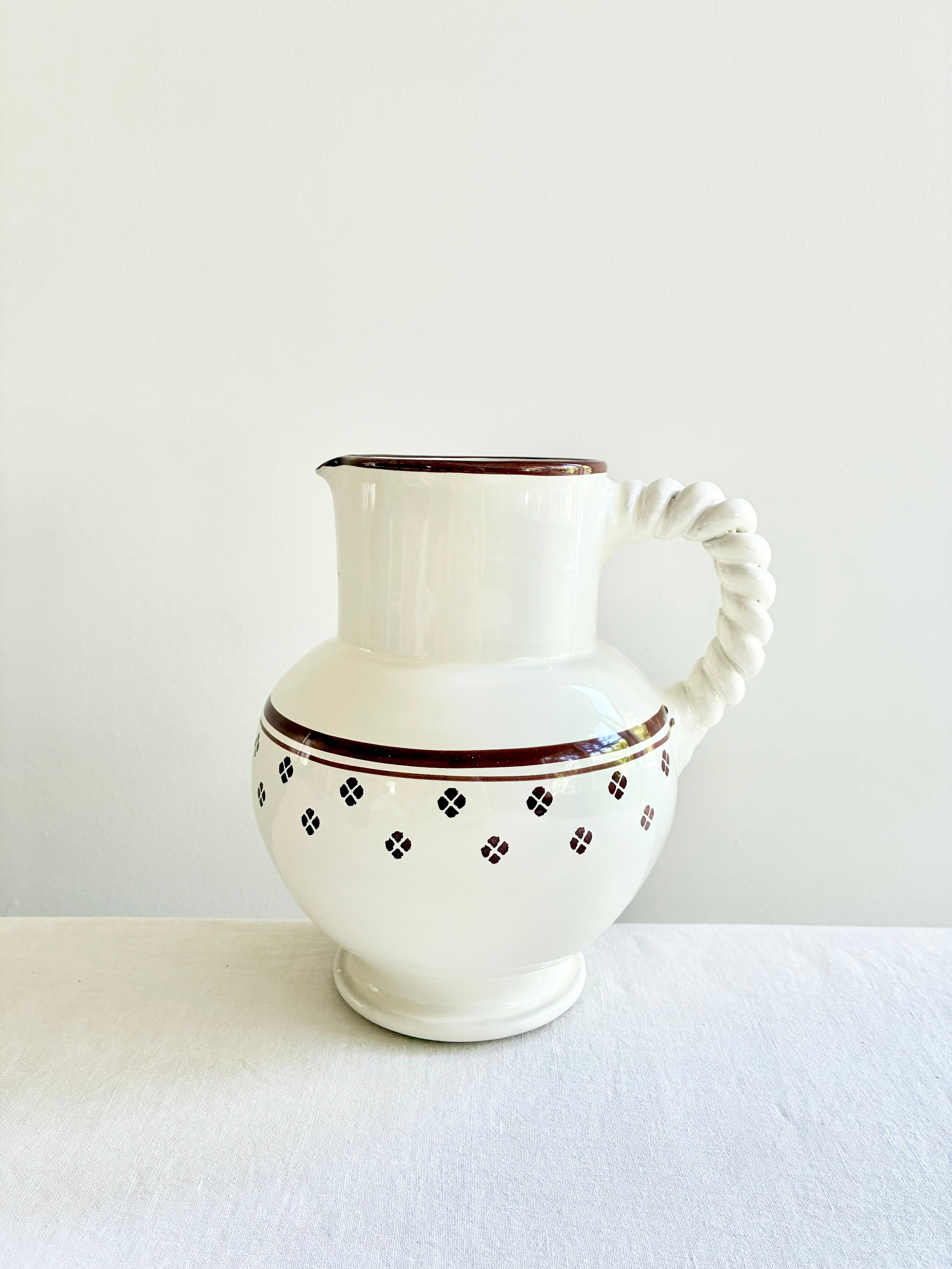 Rigo E Stella Pitcher - Crema