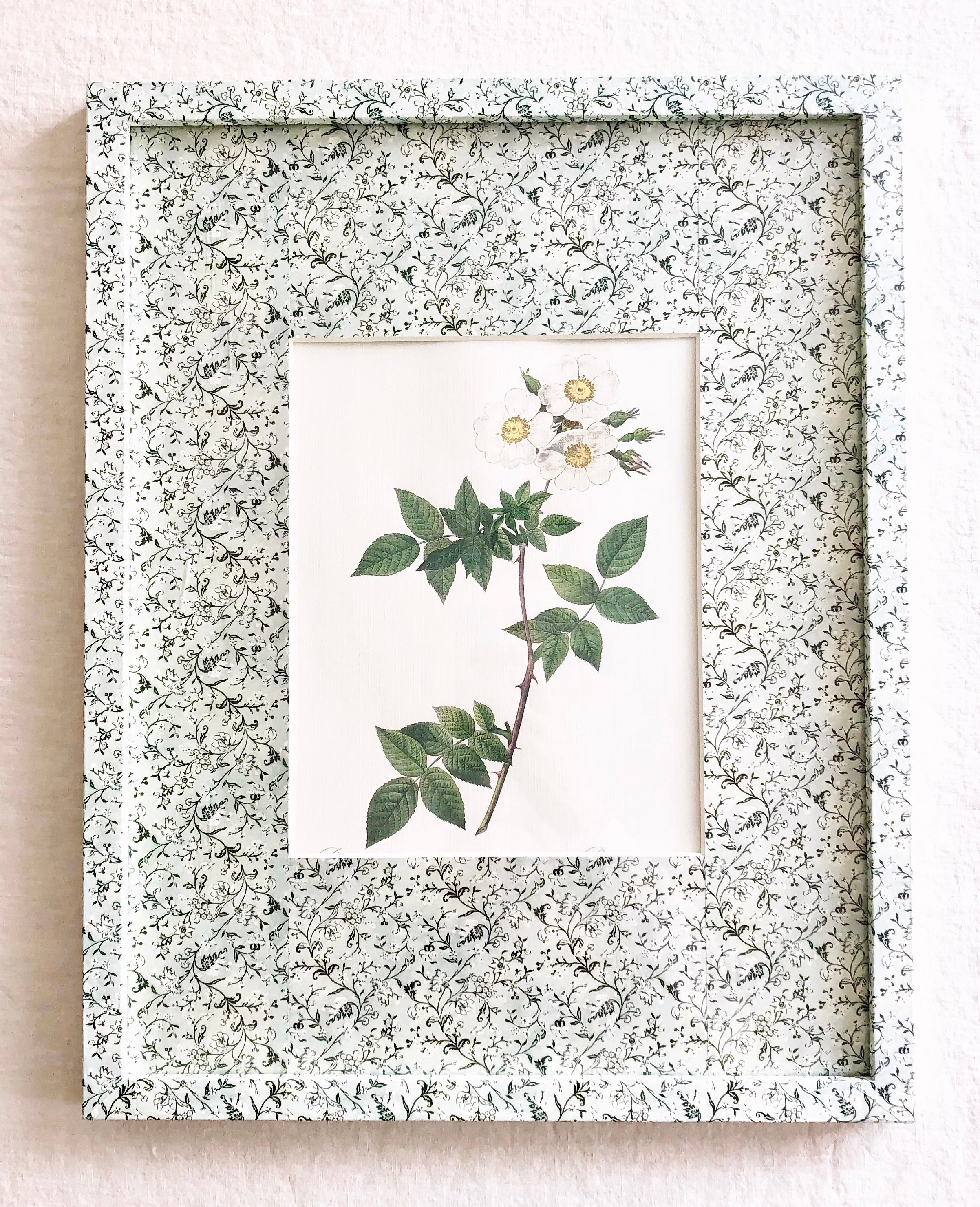 Sage Vine Frame  15 x 19" - v2