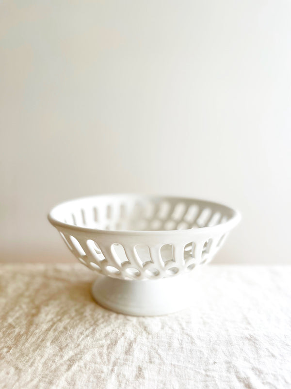 white openwork footed bowl 