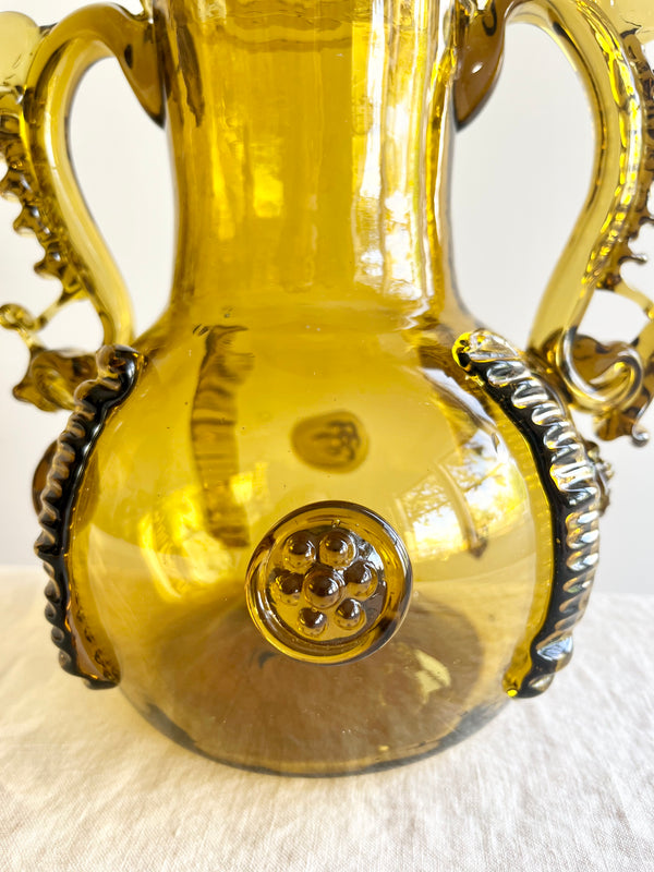 vintage colored glass vase vaso petra close up