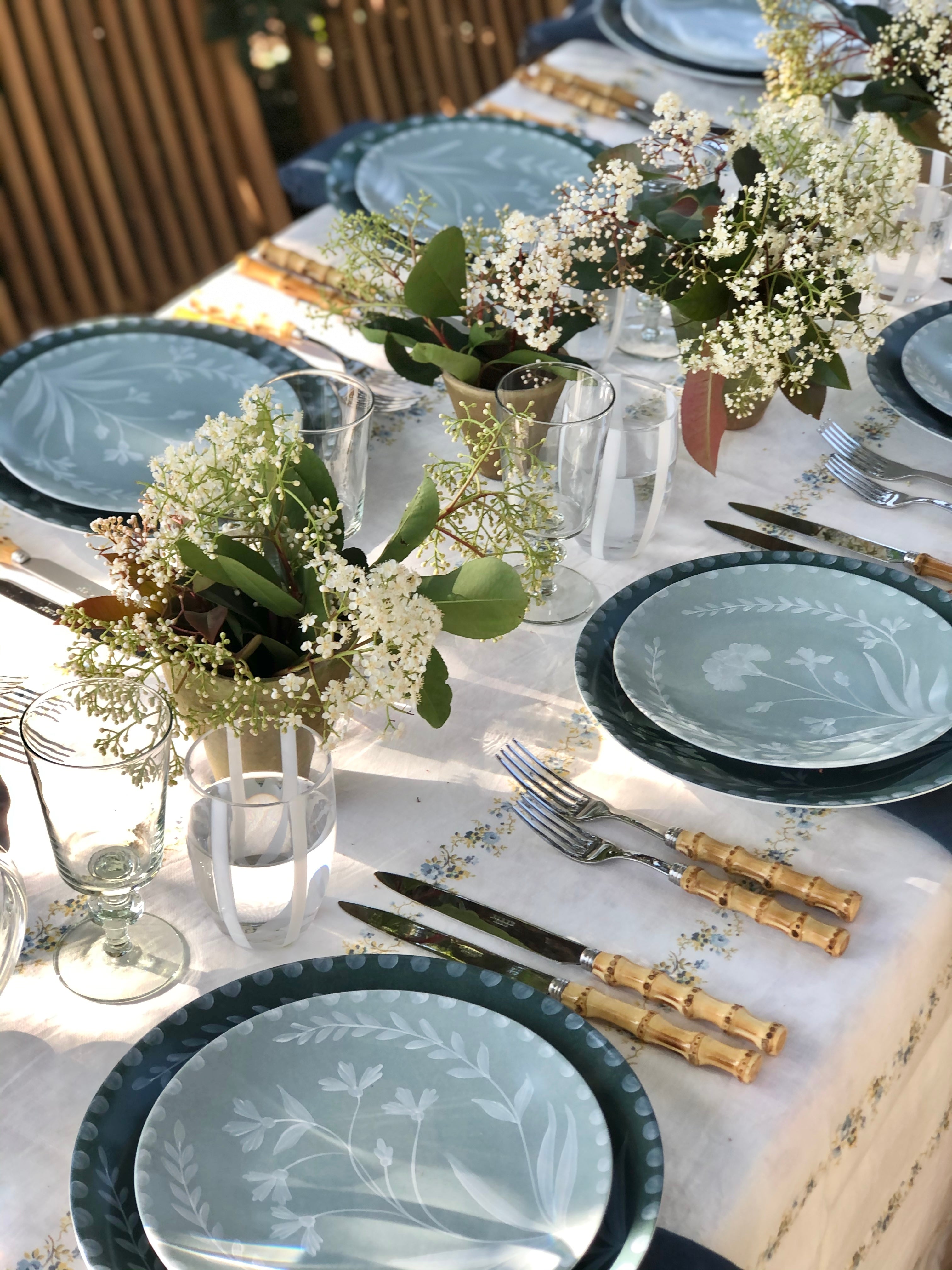 green salad plate 8.5 inch on a table setting