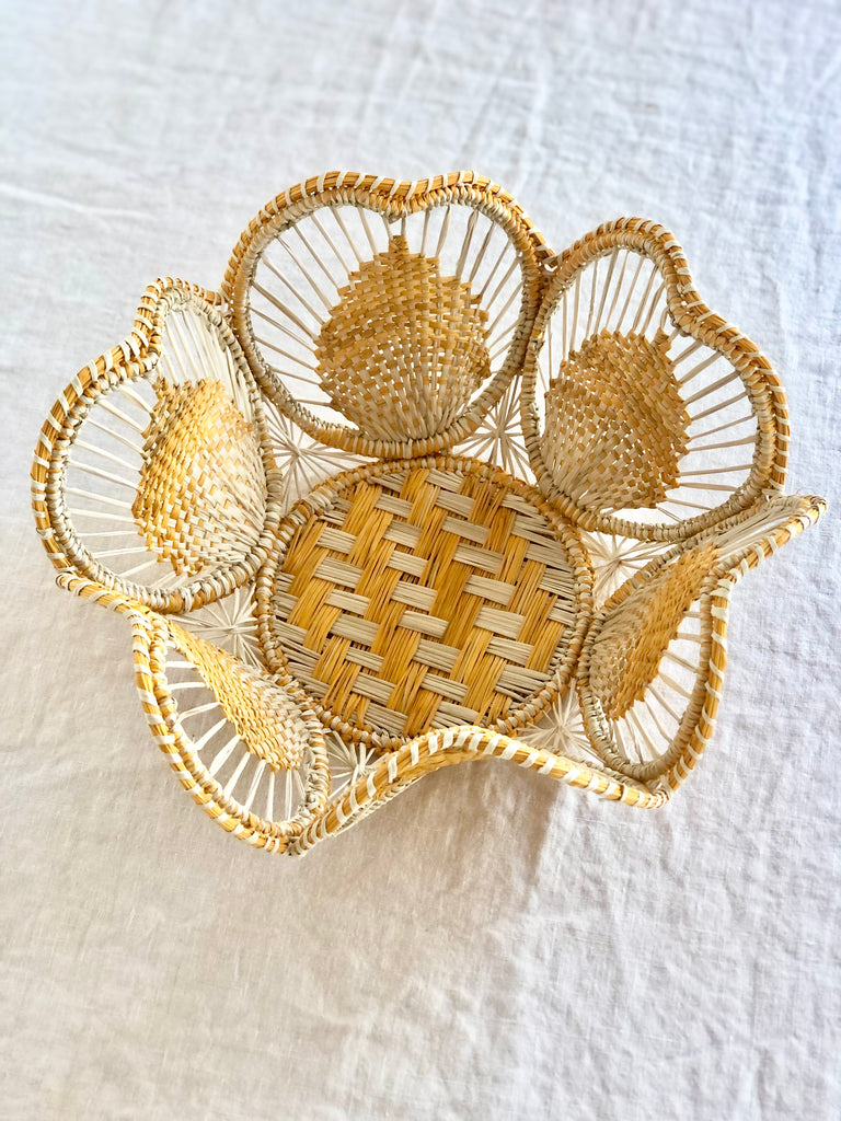 light brown and yellow round woven bread basket 8.5 inches in diameter
