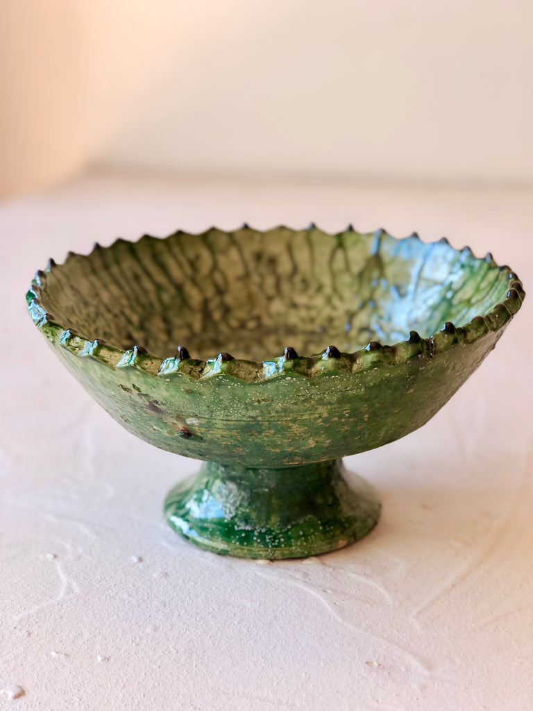 Tamegroute emerald colored bowl 6 inch close up above