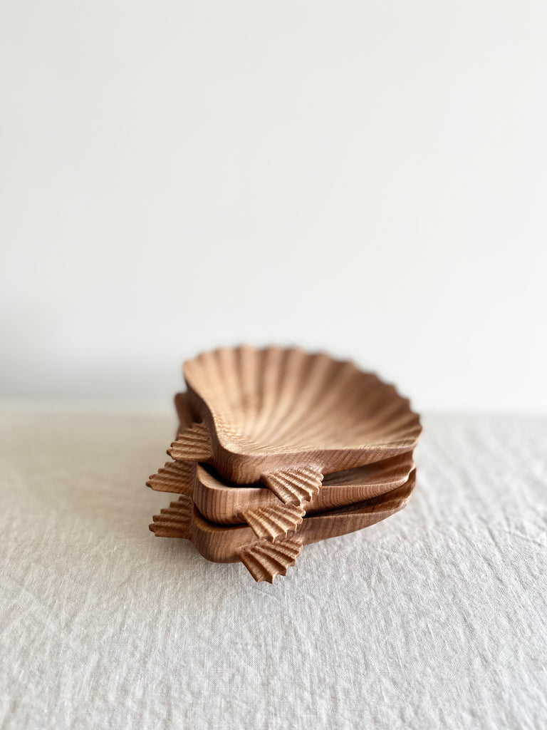 small wooden bowl with scalloped edge 6.25 inches stacked