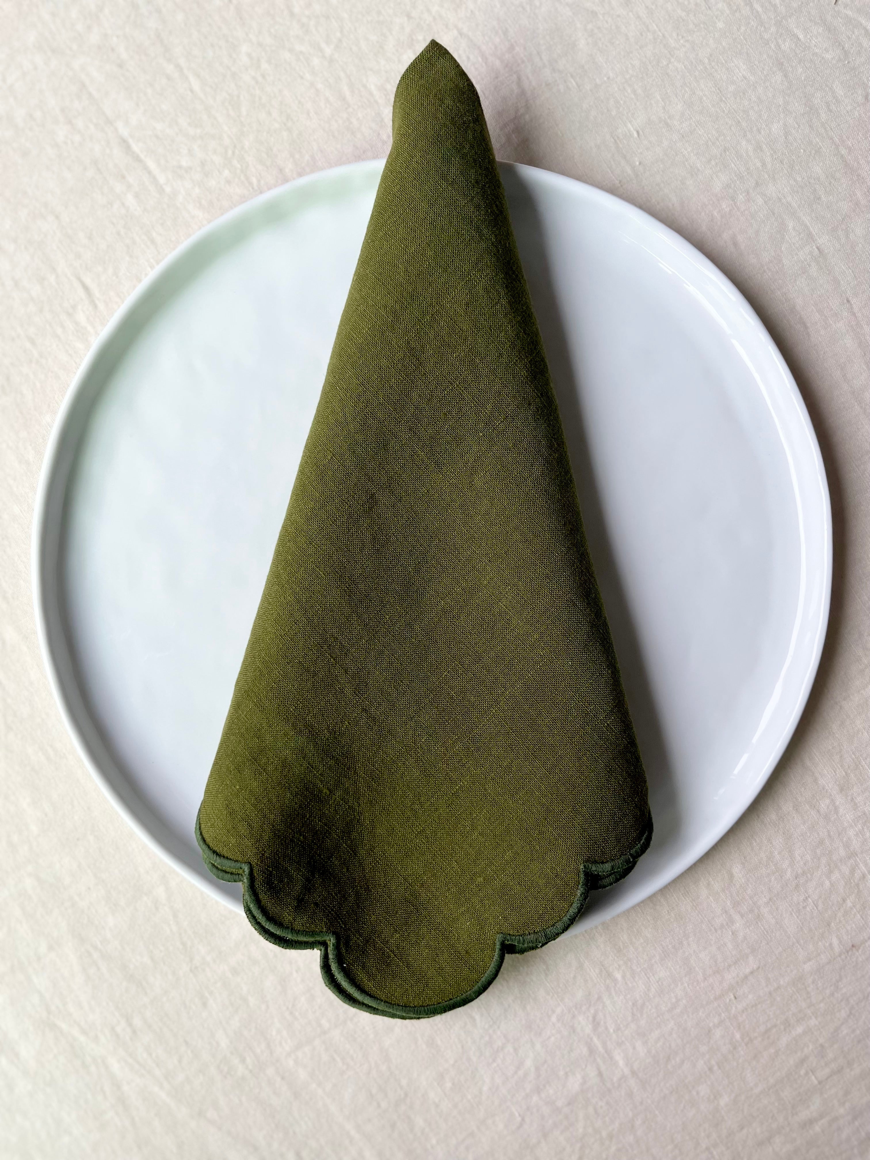 Scalloped Forest Napkins - S/4