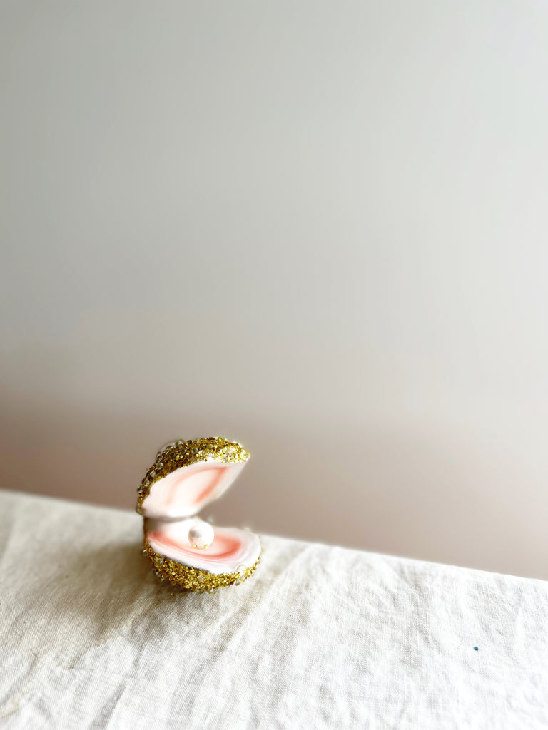 oyster and pearl glass christmas ornament inside view