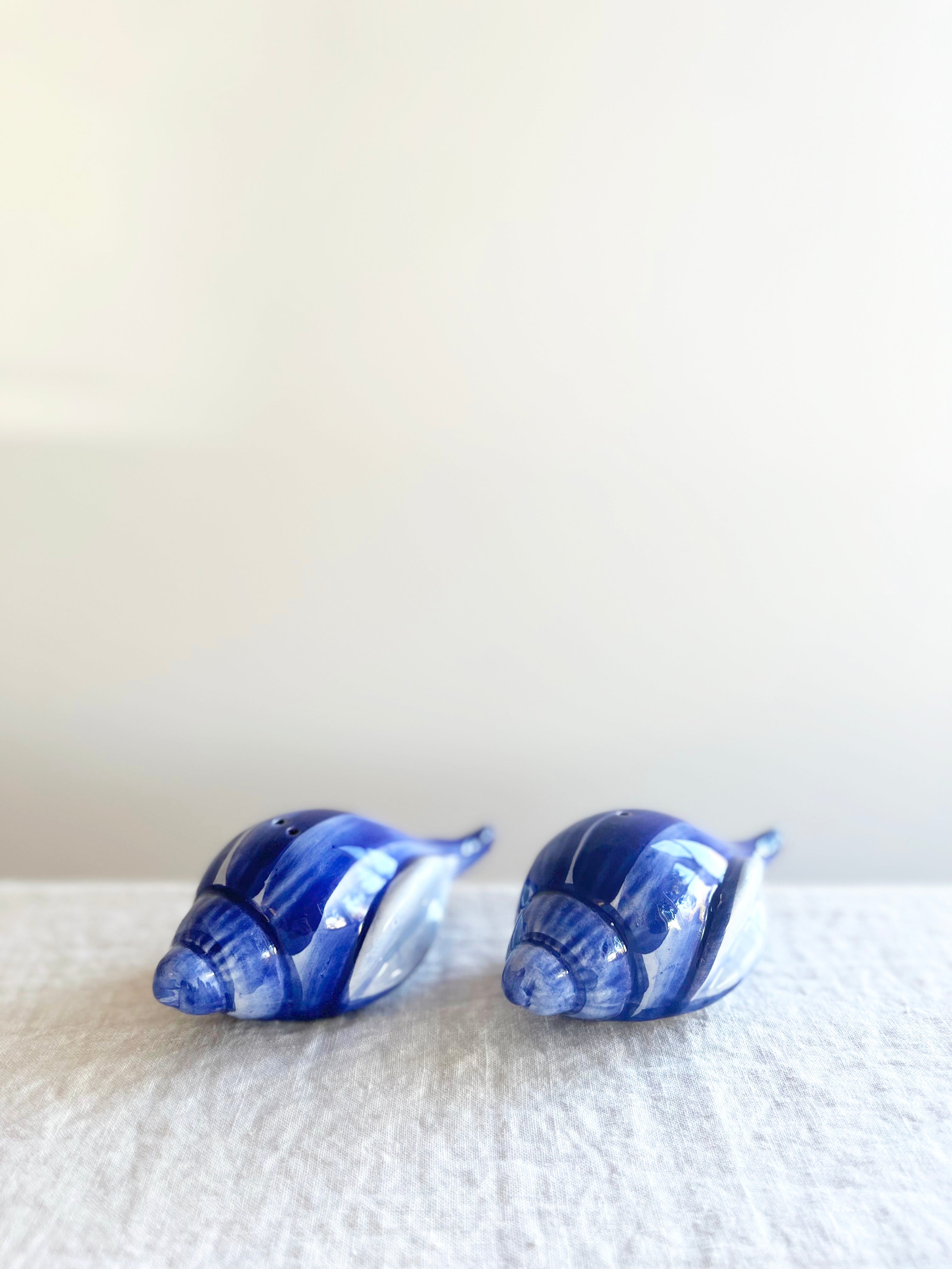 Conch Salt & Pepper Set - Blue