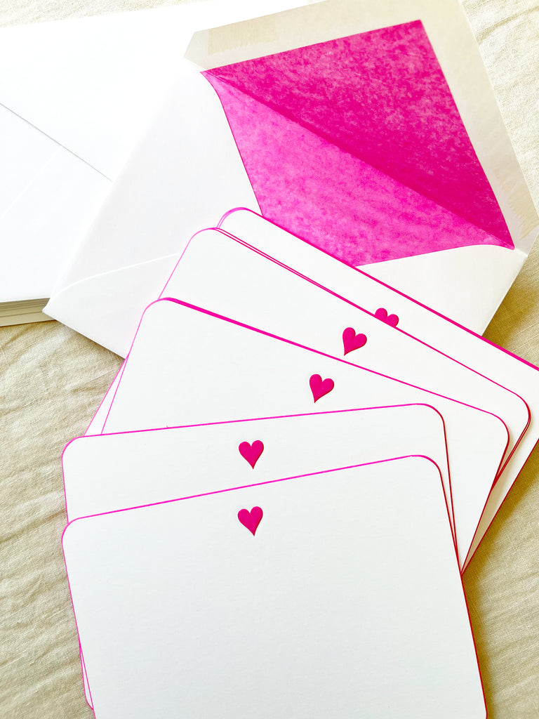 The Printery Bold Heart Note Cards white with pink heart and pink edge 6.25 by 4.5 inches