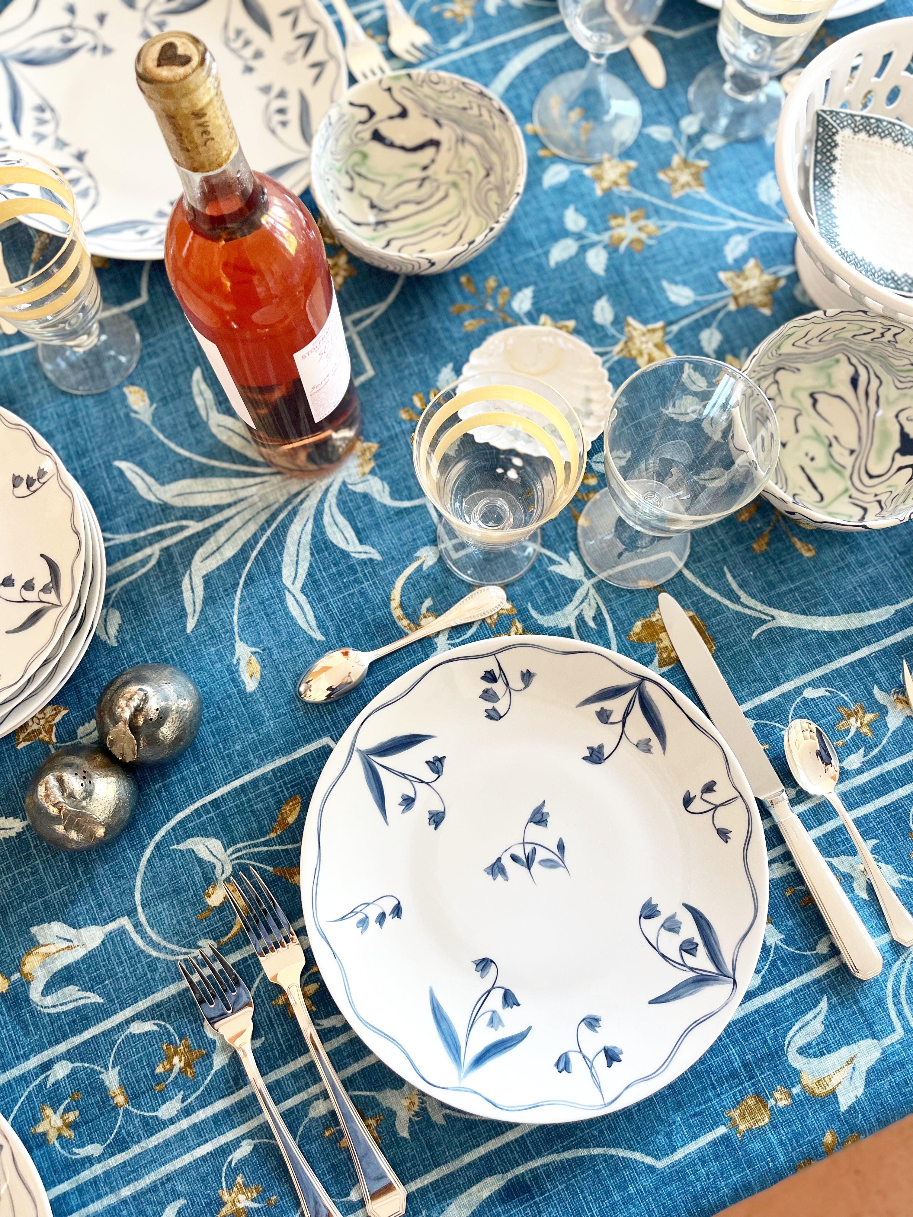 PRE- ORDER - Fête des Lys de la Vallée Dinner Plate - Cobalt