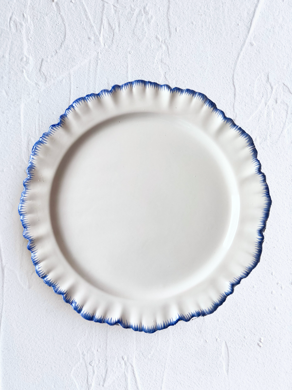 ruffle dinner plate blue edge 10.2 inch