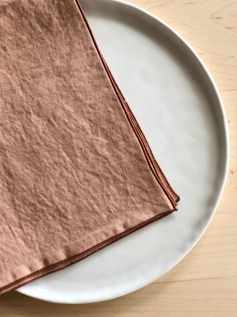 rolled edge linen napkins 18 inch blush color detail